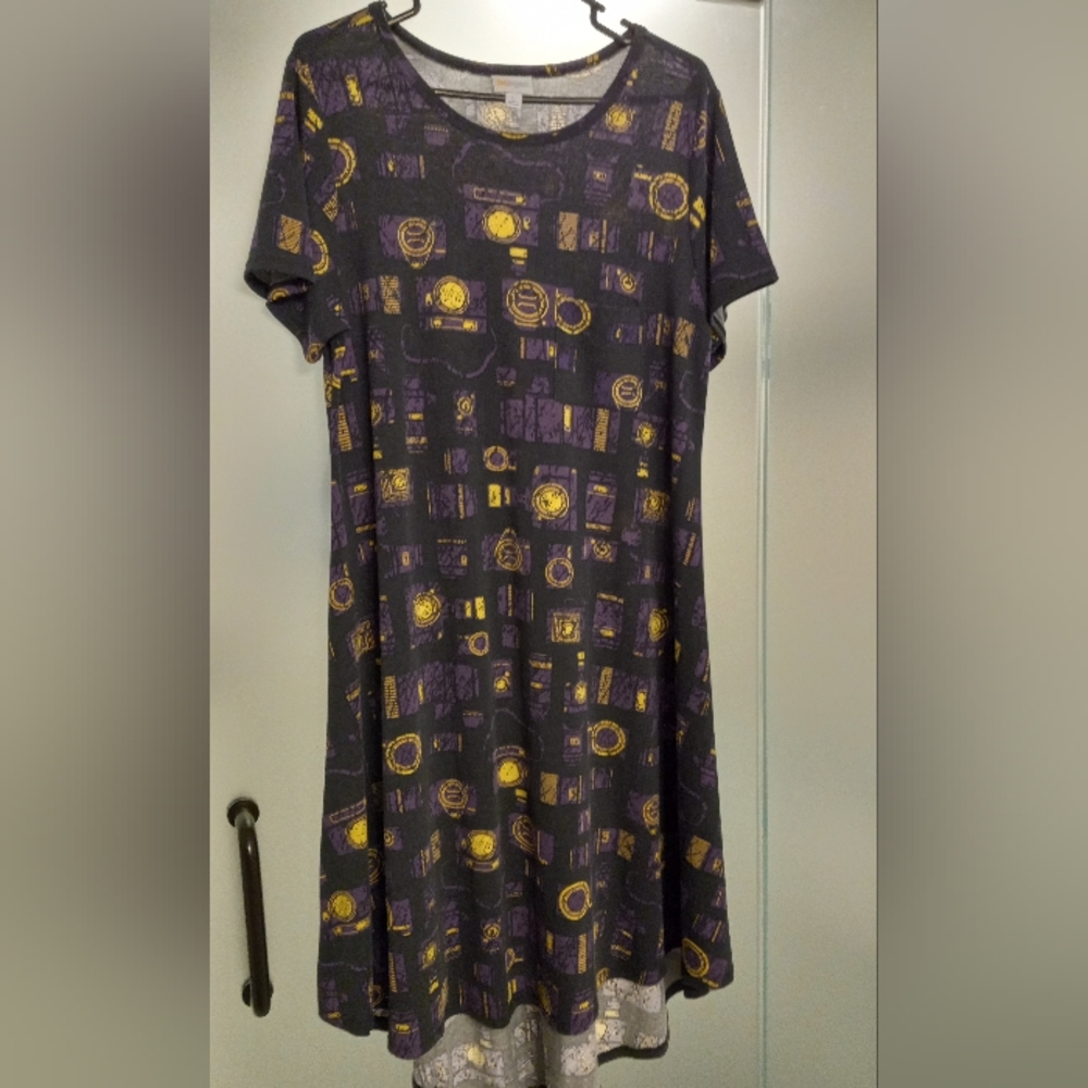 Lularoe Carly Vintage Camera Print